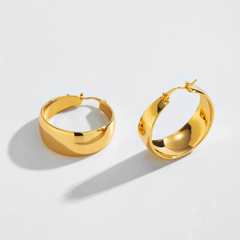 Anya Hoops