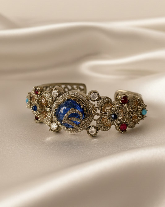 Maharani Mystique Kada