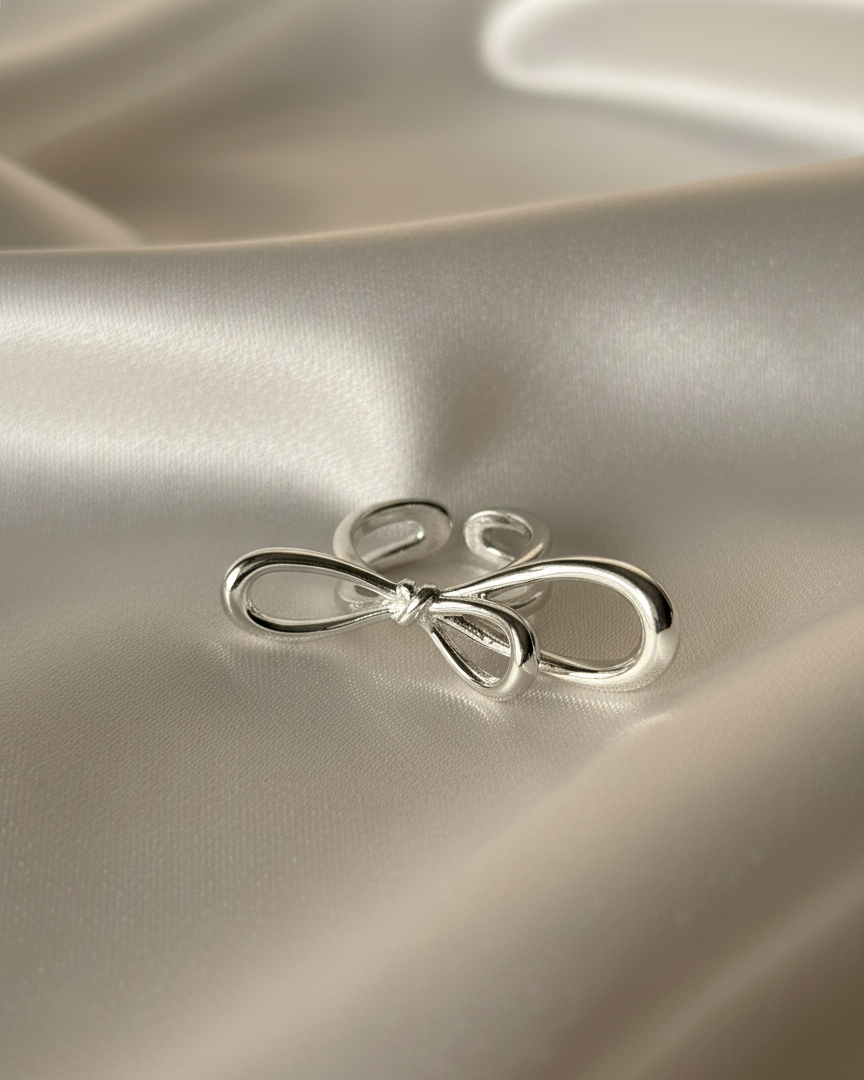 Ribbon Knot Ring