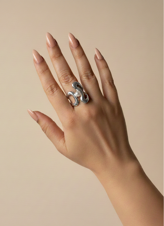 Oyster's Embrace Ring