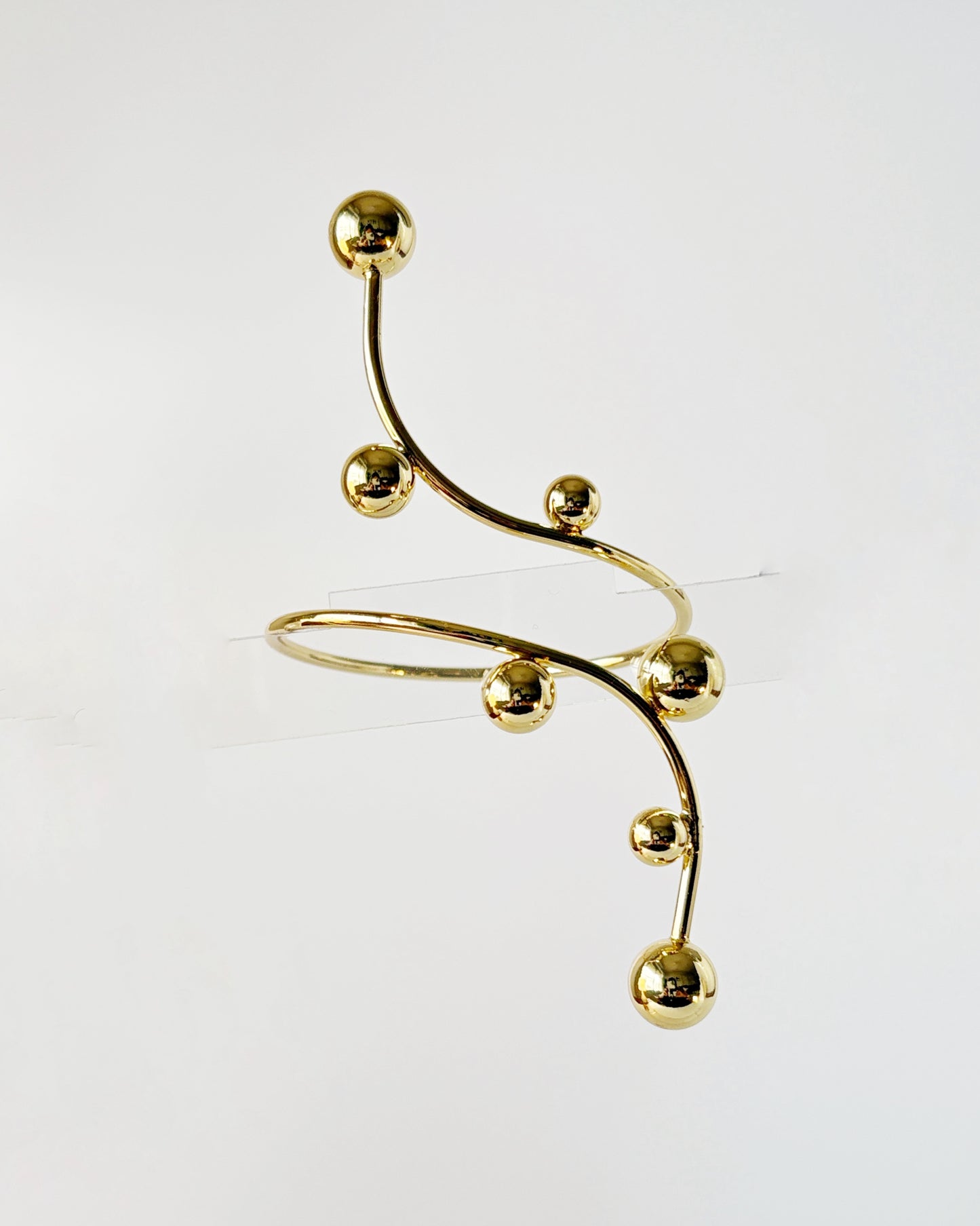 Sculpted Orbit Cuff