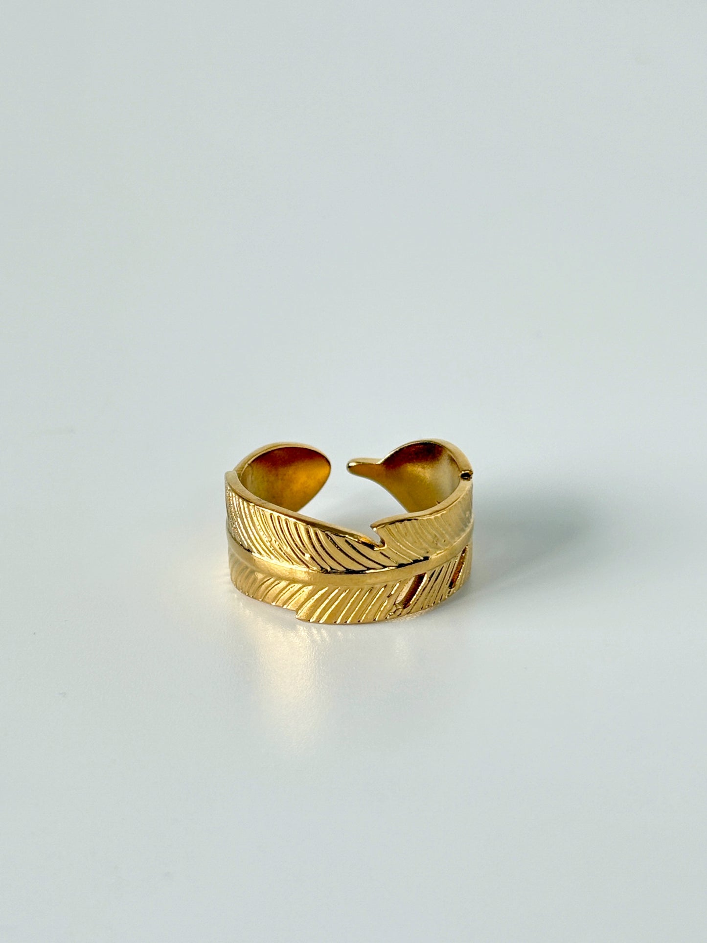 Golden Harmony Feather Ring