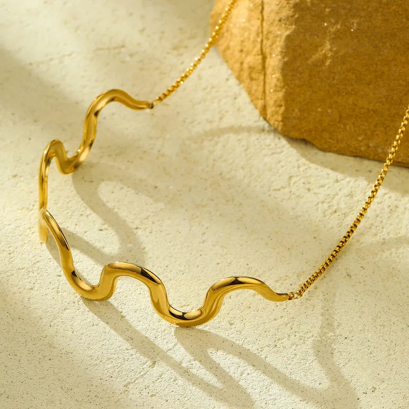Samara Wave Choker