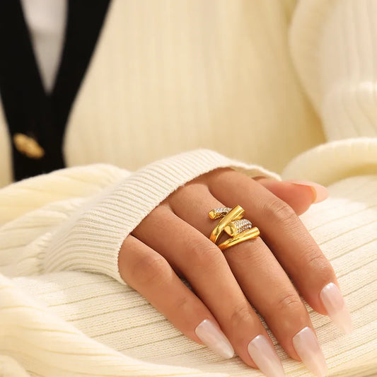 Nora Ring