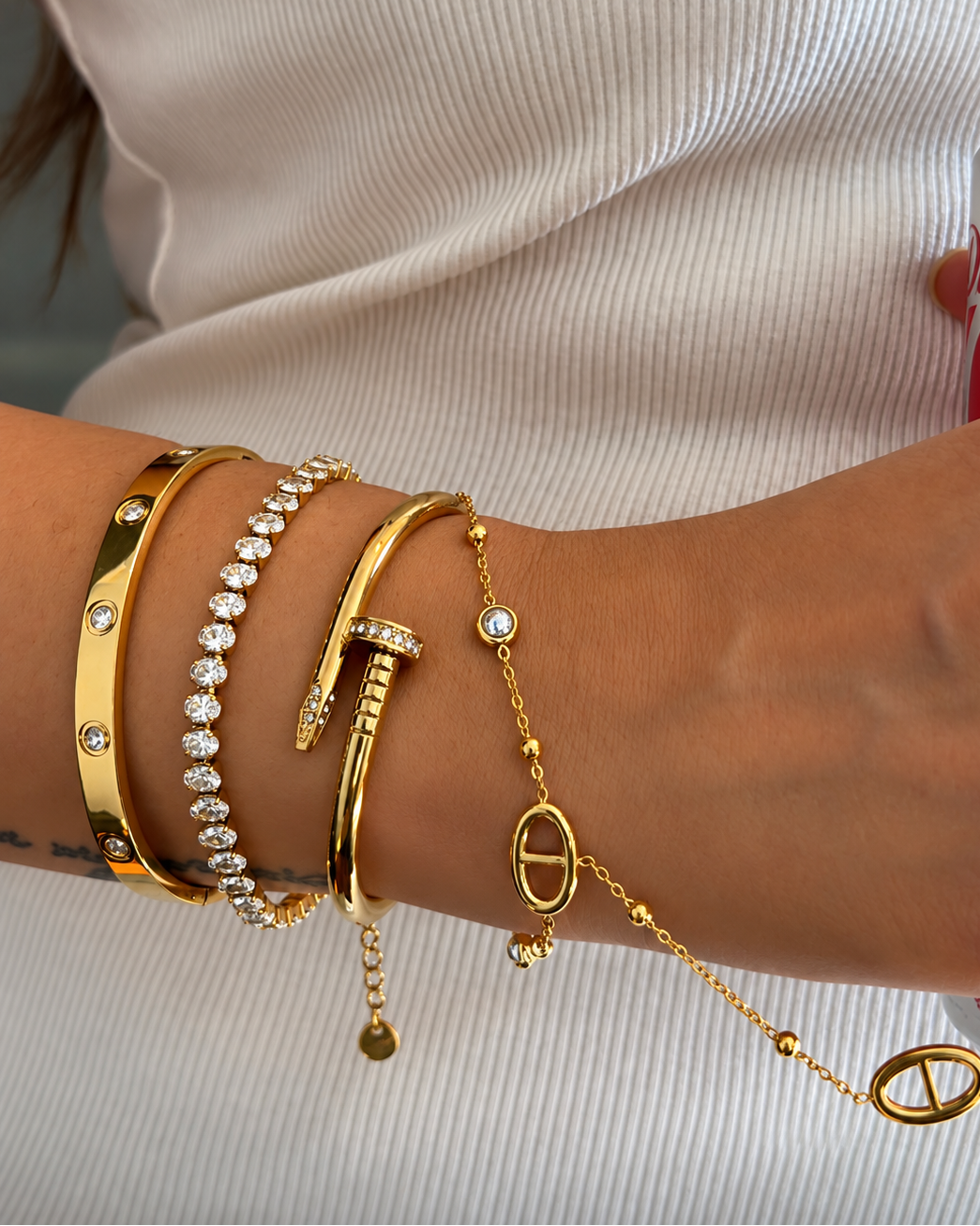 Lara Oval Tennis Bracelet