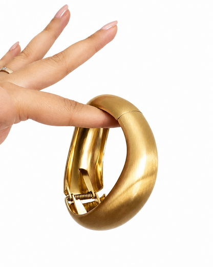 Abby Hand Cuff