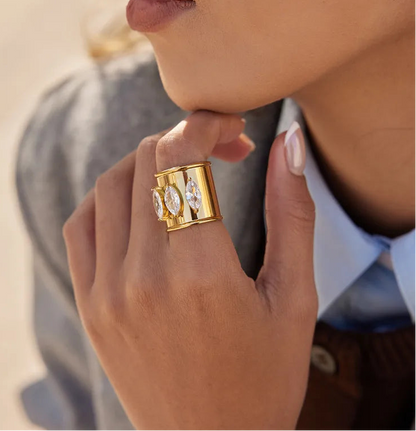 Allie Statement Ring