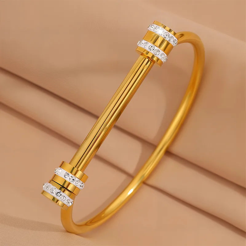 Anna Modern Bangle