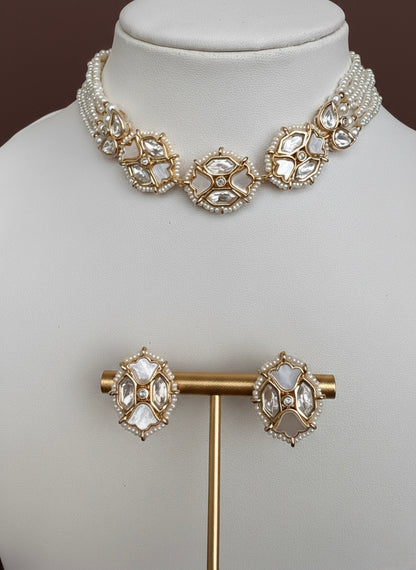 Basra Bloom Choker Set