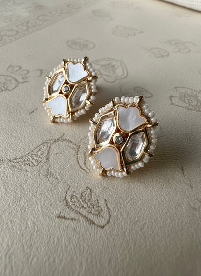 Basra Bloom Choker Set