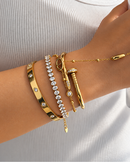 Kavya Nail Cuff