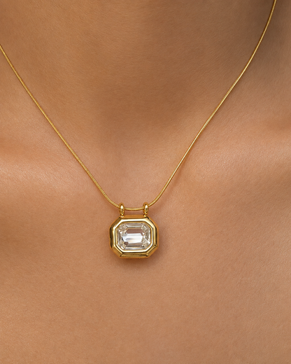 Edith Crystal Necklace