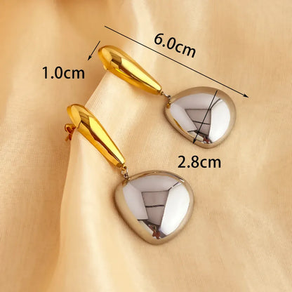 Elara Earrings