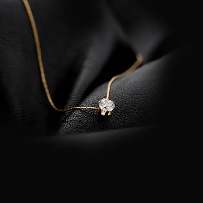 Ella Pendant Necklace
