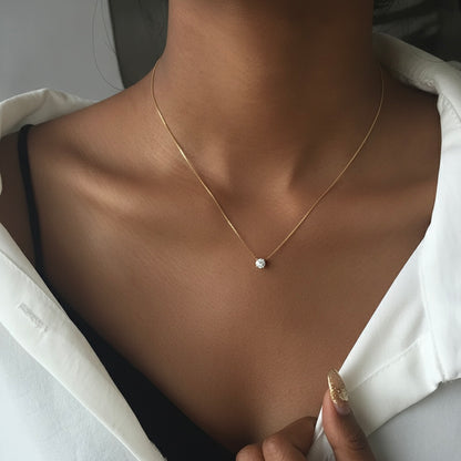 Ella Pendant Necklace