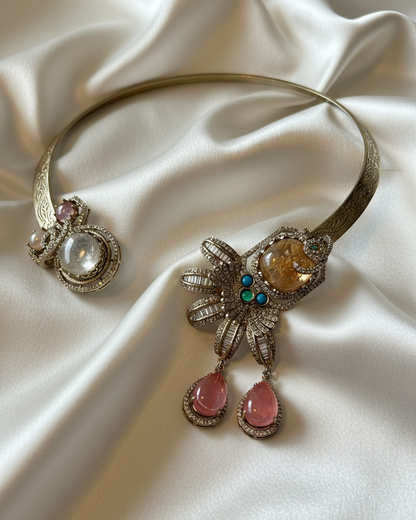 Gulab Sunhari Hasli Set