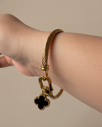 Fortune B&W Clover Bracelet