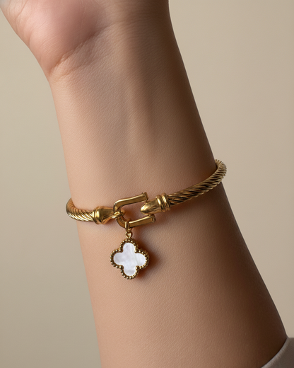 Fortune B&W Clover Bracelet