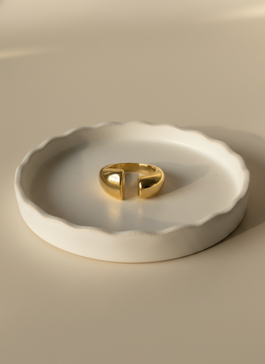Open Arc Ring