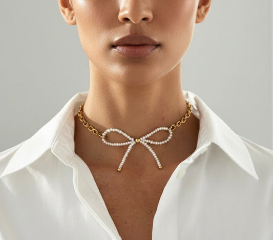 Genevieve Bow Necklace