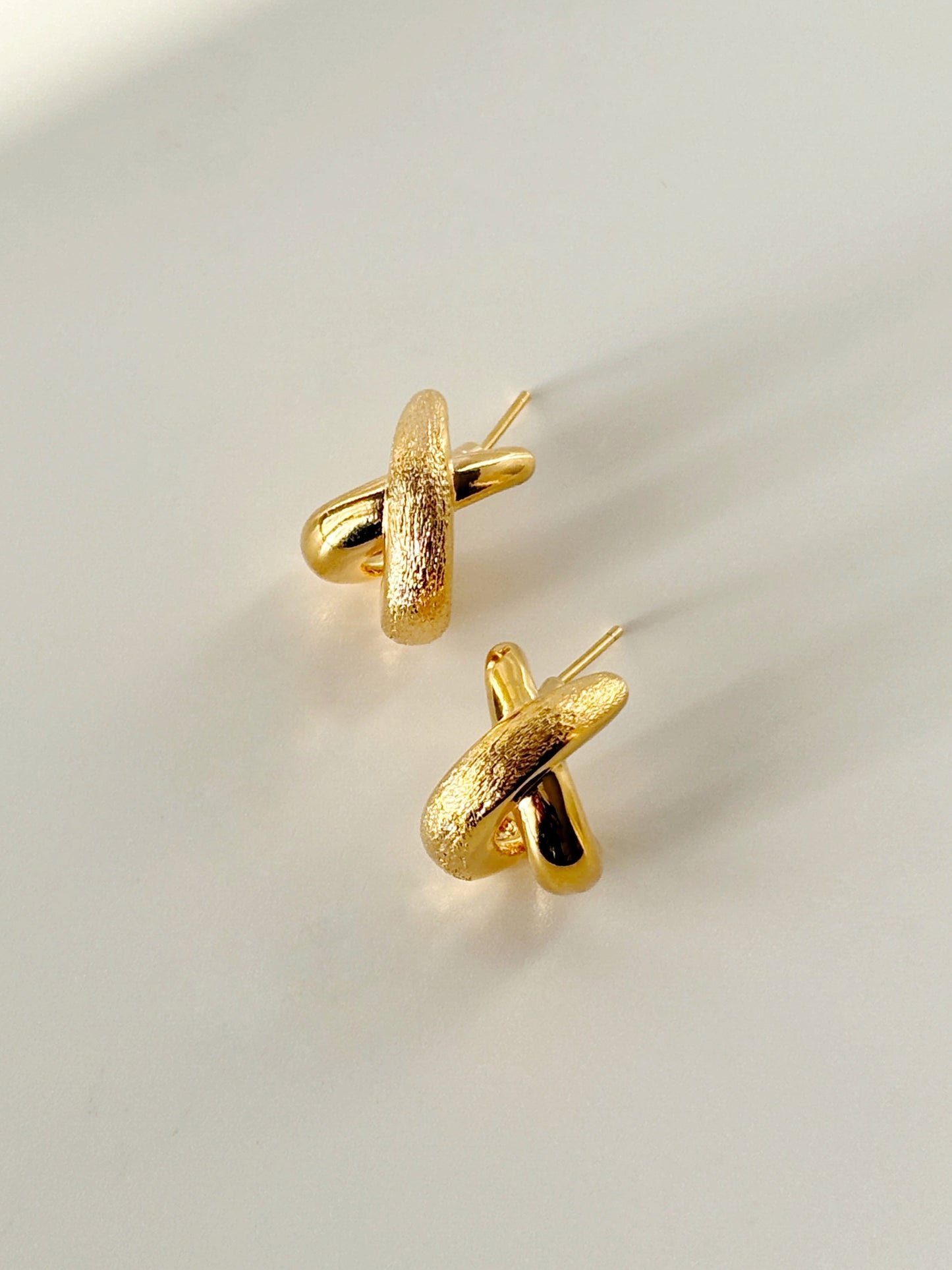 Aura Knot Studs