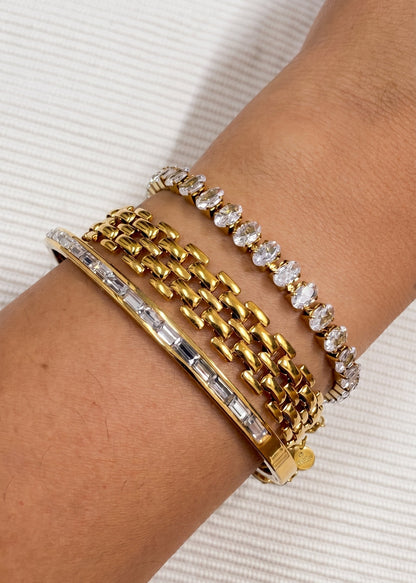 Lara Oval Tennis Bracelet