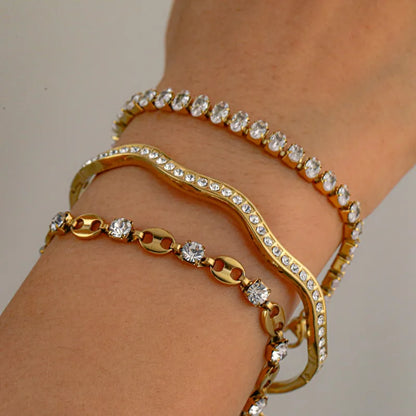 Lara Oval Tennis Bracelet
