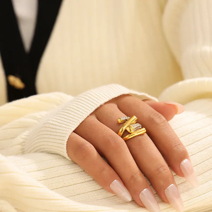 Nora Ring