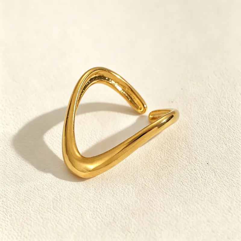 Zoe Chevron Ring