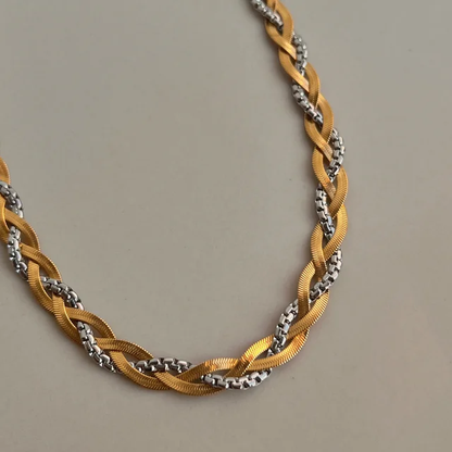 Éloise Braided Necklace