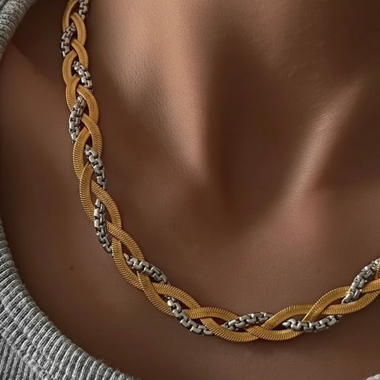 Éloise Braided Necklace