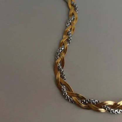 Éloise Braided Necklace